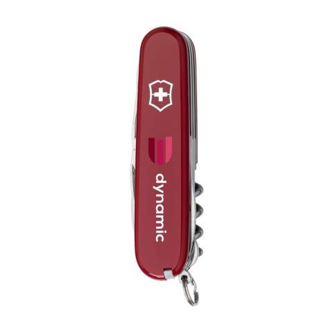 Original Schweizer Taschenmesser aus der Offizierserie von Victorinox mit  ABS Griff, einer Einlage aus anodisiertem Aluminium und Tools aus 100% recyceltem Stahl. 10-teilig mit 14 Funktionen: großes Messer, kleines Messer, Korkenzieher, Dosenöffner mit kleinem Schraubenzieher 3 mm, Kapselheber mit großem Schraubenzieher 6 mm, Isolierzange, Reibahle mit Locher und Nähahle, Schere, multifunktionaler Haken, Schlüsselring, Pinzette, Zahnstocher. Inklusive Gebrauchsanweisung und lebenslanger Garantie auf Material- und Herstellungsfehler. Victorinox Messer sind ein globales Symbol für Zuverlässigkeit, Funktionalität und Perfektion. Beachten Sie, dass möglicherweise lokale Vorschriften für den Besitz und / oder das Tragen von Messern oder Multitools in der Öffentlichkeit gelten. Pro Stück in einer Verpackung.
