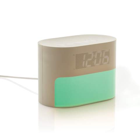 Réveillez-vous naturellement avec le réveil LumaRise Sunrise. Conçu pour transformer vos matins grâce à sa simulation apaisante de lever de soleil, qui s'illumine progressivement pour vous aider à vous réveiller naturellement et sereinement. Sa fonction de bruit blanc intégrée propose six ambiances sonores apaisantes pour créer l'environnement idéal pour un sommeil réparateur. LumaRise vous offre un réveil énergisant, vous laissant frais et dispos pour bien commencer la journée. Idéal pour toutes les chambres, il favorise un meilleur sommeil et un réveil naturel, quel que soit l'environnement. Fabriqué à partir de matériaux recyclés certifiés RCS. La norme RCS (Recycled Claim Standard) vérifie le contenu recyclé d'un produit tout au long de sa chaîne d'approvisionnement. Contenu recyclé total : 58 % du poids total de l'article. L'article et les accessoires sont sans PVC et emballés dans un emballage FSC®. Câble USB A vers USB C de 120 cm inclus, fabriqué en TPE recyclé.<br /><br />PVC free: true