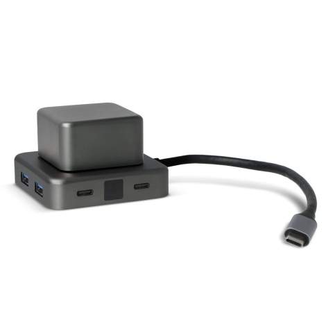 Geen compromissen hier! Onze hub is gemaakt van gerecycled aluminium, draait stressvrij, ondersteunt het opladen van laptops tot 100 W PD en heeft meerdere poorten: 2 USB-A, 2 USB-C, HDMI en een audiopoort. Verhoog uw connectiviteit op duurzame wijze!
