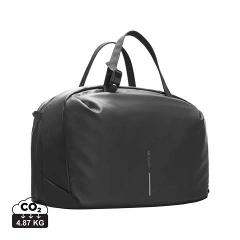 Découvrez le sac de voyage Sac week-end étanche URBAN - le compagnon de voyage par excellence. Doté d'une fermeture à glissière métallique autobloquante XD, ce sac de voyage garantit la sécurité de vos effets personnels. Sa construction légère mais durable, en PU résistant à l'eau et dotée d'une fermeture à glissière résistante à l'eau, permet de garder vos affaires au sec. Ce sac de sport offre un accès facile à vos affaires essentielles, avec un compartiment spacieux pouvant accueillir un ordinateur portable jusqu'à 16 pouces et une poche intérieure en filet. L'ajout de poches avant et arrière apporte de la commodité à vos aventures. La doublure en polyester recyclé traçable Aware™ garantit un véritable tissu recyclé, avec 63 % de contenu recyclé. Modèle déposé®.<br /><br />FitsLaptopTabletSizeInches: 16.0<br />PVC free: true