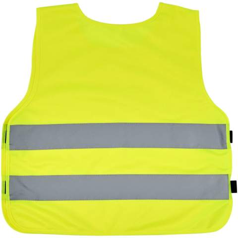 Vest met hoge zichtbaarheid in XS-formaat, geschikt voor kinderen van 7-12 jaar met een lengte van de 104-121 cm. Groot decoratievlak aan de voor- en achterzijde van het vest. Op de schouder en de onderste elastische banden zitten klittenbandsluitingen die extra veiligheid bieden en ervoor zorgen dat het vest gemakkelijk is aan te trekken. De elastische banden aan de andere kant maken het rekbaar, waardoor het gemakkelijk over dikke jassen te dragen is. Het vest is getest en gecertificeerd volgens de norm EN 1150:1999. Het voldoet ook aan de PBM-richtlijnen voor toepassing beschreven in de verordening (EU) 2016/425 Persoonlijke Beschermingsmiddelen Categorie II.