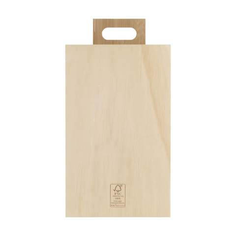 Rackpack Say Cheese: Weinkiste und Käsebrett in einem. Say Cheese ist eine Geschenkbox aus Holz mit zwei Fächern. Eine für eine Flasche Wein und eine für eine Auswahl an französischen Käsesorten. Der Deckel der Box dient auch als Schneidebrett aus Bambus, um den soeben geschenkten Käse zu präsentieren und zu schneiden. Guten Appetit! Rackpack: eine Wein-Geschenkbox aus FSC 100% zertifiziertes Holz mit einem neuen zweiten Leben! • geeignet für eine oder zwei Flaschen Wein • 8-10 mm Kiefernholz • Wein nicht inklusive • Inhalt nicht enthalten. Wird einzeln in einem Kraftkarton geliefert.