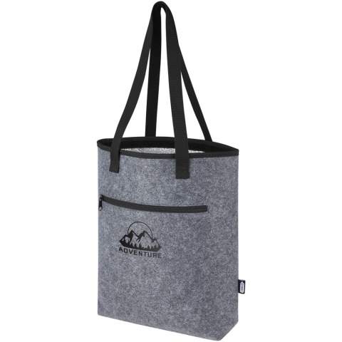 Stylish cooler tote bag made of high quality soft and durable GRS certified recycled felt. Large main compartment lined with food safe aluminium insulation and hook & loop topside closing, keeping beverages, refreshments and frozen products cool and shielded from outside influences for a longer period of time. With long, woven, cotton handles (30 x2.5 cm), an extra wide bottom and a zippered front pocket. Whether going to the beach, doing groceries, or just enjoy a day outside with friends and family, this bag’s got you covered.