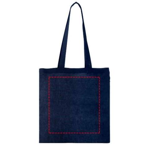 Le sac fourre-tout Madras est le sac idéal à offrir lors d'un événement, d'une conférence ou à utiliser comme sac à provisions pour les petites courses. La densité du coton de 140 g/m² rend le sac robuste, durable et adapté au transport d'articles lourds dans le compartiment principal. Avec ses poignées de 30 cm de long, ce sac fourre-tout est facile à transporter. Fabriqué en Inde et certifié OEKO-Tex. Résistance jusqu'à un poids de 5 kg.