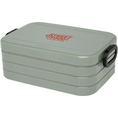 Lunchbox met een strakke afdichtingsring om de inhoud fris en smakelijk te houden. Geschikt voor 4 boterhammen. Verdeler inbegrepen. Capaciteit is 900 ml. Vaatwasserbestendig. BPA-vrij. 2 jaar Mepal garantie.