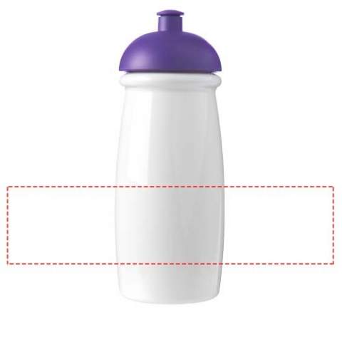 Enkelwandige bidon met een stijlvolle ronde vorm. Fles is gemaakt van recyclebaar PET materiaal. Met een morsvrije koepeldeksel met duw-en-trek mondstuk. Volume 600 ml. Mix en match kleuren om je perfecte fles te maken. Neem contact op met de klantenservice voor meer kleuropties. Gemaakt in het Verenigd Koninkrijk. Verpakt in een thuis-composteerbare polybag. BPA-vrij.