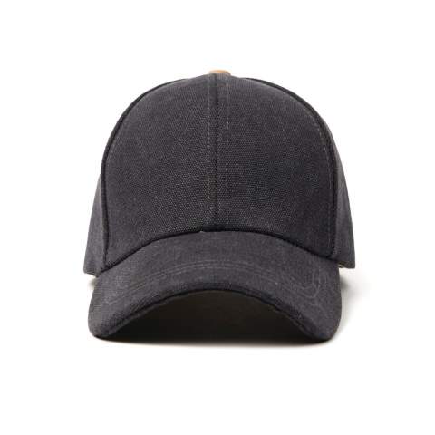 Elevate your casual style with our soft canvas cap, featuring an understated and simple design suited for anyone. This 6-panel cap has a curved visor and a comfortable PU-covered velcro adjuster at the back. The cap is made from recycled materials with AWARE™, using genuine recycled fabric materials guaranteed by AWARE's disruptive physical tracer and blockchain technology. With a maximum size of 63 cm in circumference, this simple and comfortable cap provides the perfect fit for any head size.