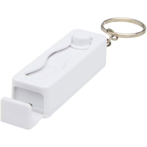 Die Aggia ist ein unterhaltsames und funktionales Accessoire aus recyceltem Kunststoff. Sie kombiniert eine integrierte Telefonladestation mit einem Fidget-Element, das hilft, entspannt und fokussiert zu bleiben. Kompakt und leicht zu transportieren, ist sie zudem mit einem Schlüsselanhänger ausgestattet – perfekt für unterwegs.
