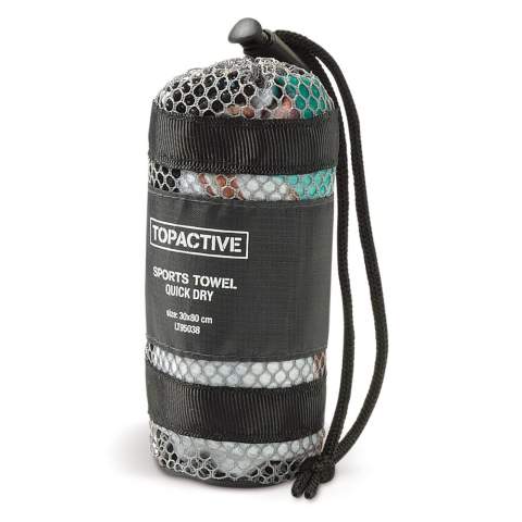 Cette serviette de fitness quickdry (150g / m2, 30x80cm) vous gardera au sec. Prix incluant une impression full couleurs sur un côté. Impression verso possible. Couleur de la couture peut aussi être à vos couleurs. Livrée dans une pochette.