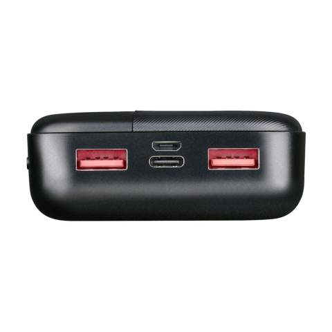 Grundig Powerbank. Die ABS-Powerbank hat eine Kapazität von 20.000 mAh, d. h. Sie können Ihr Telefon bis zu viermal aufladen, bevor Sie die Powerbank wieder aufladen müssen. Mit genügend Leistung, um ein Tablet und andere Geräte aufzuladen. Diese externe Batterie ist ideal für Reisen oder einen Tagesausflug. Die Powerbank verfügt über USB-Ausgänge: 2 USB-A-Anschlüsse und 1 USB-C-Anschluss zum Aufladen der Powerbank. Das bedeutet, dass Sie zwei Geräte gleichzeitig aufladen können. Kompatibel mit allen Mobilgeräten, die QI-Wireless-Charging unterstützen. Mit LED-Anzeigen für den Akkustand, Ein-/Aus-Taste und integriertem Li-Polymer-Akku. Micro-Eingang: 5 V/2 A 9 V/2 A 12 V/1,5 A.  Typ-C-Eingang: 5 V/2,5 A 9 V/2 A 12 V/1,5 A. Typ-C-Ausgang: 5 V/3 A 9 V/2,22 A 12 V/1,67 A. USB-A1/A2-Ausgang: 5 V/3 A 9 V/2,22 A 10 V/2,25 A 12 V/1,67 A. Enthält USB-C-/Micro-USB-Kabel. Verpackt pro Stück.