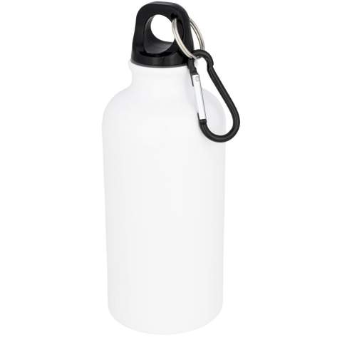Une bouteille renforcée avec couvercle vissable. La bouteille a un revêtement spécial pour la sublimation. Le mousqueton ne convient pas pour l’escalade. Capacité de 400 ml.