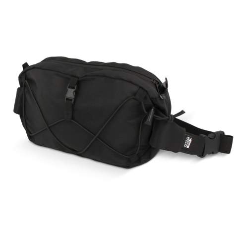 Maak kennis met onze eco-bewustzijn crossbodytas! Dit stijlvolle accessoire van RPET heeft een verstelbare riem, waardoor het veelzijdig en duurzaam is. Hij is perfect voor onderweg en combineert moeiteloos mode en eco-bewustzijn.