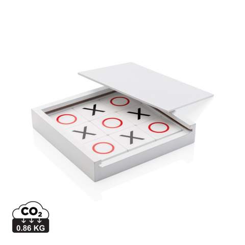 Bring this 9 piece tic tac toe game with you wherever you go for some classic entertainment! You can easily put the game away in the white wooden lid box. Made with FSC®certified wood. Comes in FSC®certified  kraft gift packaging.