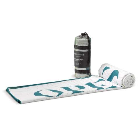 Outdoor towel made of quick dry microfiber (200g/m², 700x1400mm). It includes a custom-made full-colour print on one side and an optional full-colour print on the back side. In addition, the colour of the seam can be adjusted and it comes with a pouch.