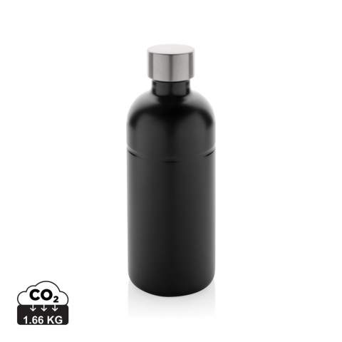 This Soda bottle is made from recycled stainless steel and is perfect for everyday carrying and hydration. The unique design even enables you to use it for carbonated drinks and it is guaranteed leakproof. Made with RCS (Recycled Claim Standard) certified recycled materials. RCS certification ensures a completely certified supply chain of the recycled materials. Total recycled content: 85% based on total item weight. BPA free. Capacity 800ml. Including FSC®-certified kraft packaging. Registered Design®.