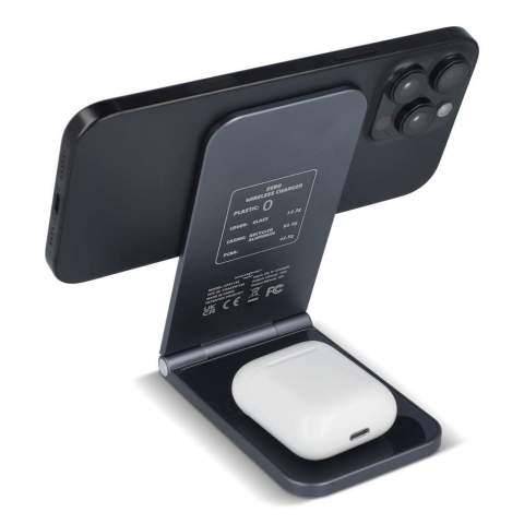 The Xoopar Zero is a super-slim 2-in-1 charger for your iPhone (15W) and AirPods (5W). Compatible with MagSafe and features an adjustable viewing angle, ideal for video calling. Made of recycled aluminum: stylish, functional and durable all in one.