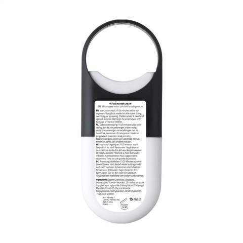 Sonnenschutzlotion (Faktor 30) in handlicher, Kunststoff-Sprühflasche mit Zerstäuber und Aufhängeauge. Mindesthaltbarkeit bis zu 12 Monate nach dem Öffnen. Inhalt 15 ml. Zutaten: aqua, Octinoxate, Octisalate, Oxybenzone, Titanium dioxide, C12-15 alkyl benzoate, Caprylic/capric triglyceride, Cetearyl alcohol, Isopropyl Myristate, Ceteth-25, Glyceryl stearate, Proplyparaben, Methylparaben, Dmdm hydantoin, Fragrance, Glycerin.