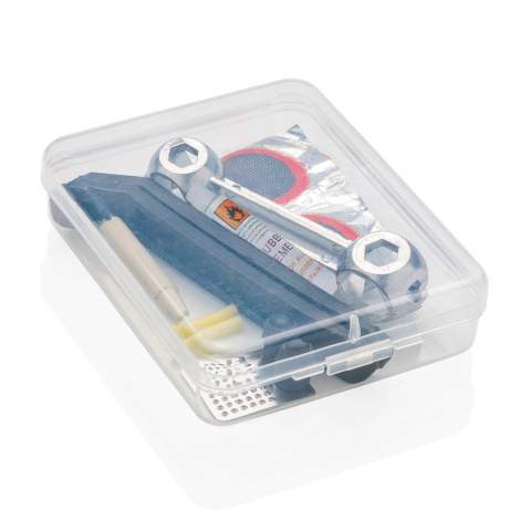 Compact easy to carry bike repair kit easy to carry in a PP box. The set includes 1 aluminum alloy wrench, 2 tyre levers, 1 glue, 2 valve caps, 2 valve tubes, 1 grater, 5 repair patches.