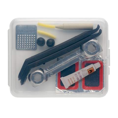 Compact easy to carry bike repair kit easy to carry in a PP box. The set includes 1 aluminum alloy wrench, 2 tyre levers, 1 glue, 2 valve caps, 2 valve tubes, 1 grater, 5 repair patches.