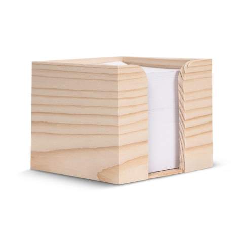 Rustic wooden box with approximately 650 sheets of 90g/m² FSC paper.