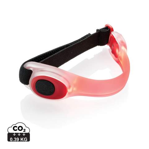 Safety strap with built-in led that can easily be strapped on your arm. The strap makes you more visible during outdoor activities in the dark.<br /><br />Lightsource: LED<br />LightsourceQty: 1