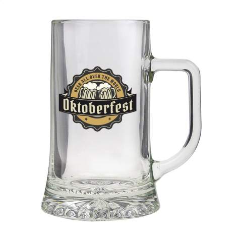 Extra large glass beer tankard with handle. Suitable for restaurants and clubs, as well as a for personal gift. Capacity 500 ml.