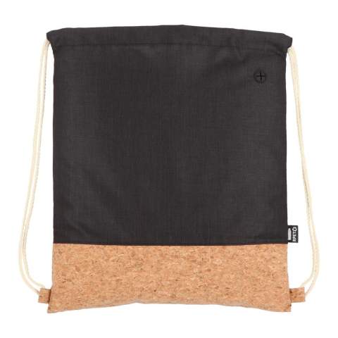 Made from 300D recycled PET and cork, this durable drawstring bag supports a maximum carry weight of 10kg. Perfect for daily use. Made with R-PET.