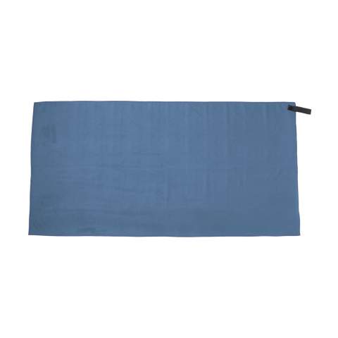 Practical microfibre towel (100 x 50 cm) made from 80% microfibre and 20% polyamide. This sports towel is very absorbent, lightweight and dries quickly after use. The towel is supplied with a hanging loop. Delivered in a handy pouch (size 17,5 x 13,3 cm). Ideal for use during and after an intensive sports session.