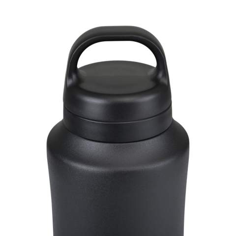 Double-wall vacuum insulated 740ml bottle keeps your beverages insulated longer. Made of high-grade, recycled 18/8 stainless steel with a sweatproof design. Two-piece lid system to accommodate wide or narrow flow. Available across both sides of the Atlantic. This item is also offered by Gemline for customers in the US and Canada.<br /><br />HoursHot: 10<br />HoursCold: 18