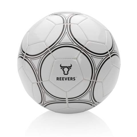 Ballon de football avec double couche en pvc. Aiguille incluse.