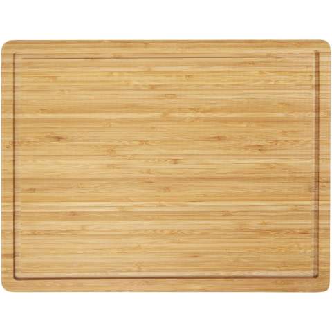 Bamboo steak cutting board with a groove around the perimeter to prevent any liquid from spilling all over the counter. The cutting board is made of bamboo that is sourced and produced following sustainable standards.