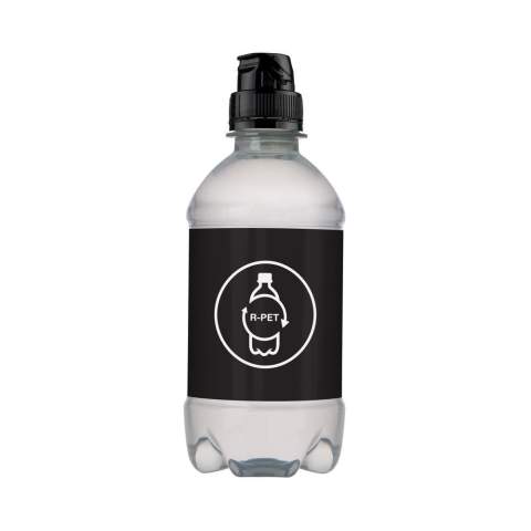 330 ml natural spring water in an R-PET bottle with sports cap. Kapp Farbe schwarz.