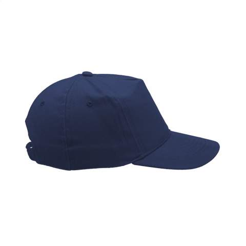 Sturdy baseball cap made of 100% combed high quality cotton, pre-shaped peak and adjustable metal clip fastener at the back.