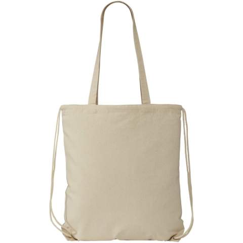 Multifunktionaler Baumwolltsportbeutel mit langen Griffen und Kordelzug, der als Tasche oder Rucksack getragen werden kann. Großes Hauptfach mit Kordelzugverschluss. Mit zwei herunterklappbaren Griffen von 31 cm Länge. Kapazität: 1,5 l, für bis zu 5 kg Gewicht.