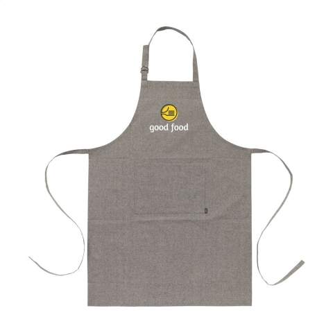 WoW! Tablier en 80% coton mélangé recyclé et 20% polyester recyclé (160 g/m²). Avec une poche plaquée. La sangle de cou peut être ajustée avec une boucle en métal. Toujour adapté. Certifié GRS. Matière recyclée totale : 100%. Si vous choisissez ce produit, vous choisissez du coton recyclé. Par conséquent, la couleur peut varier selon le produit.