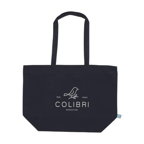 WoW! Einkaufstasche mit langen Henkeln aus 100% fest gewebtem, extra schwerem Bio-Canvas (320 g/m²). Mit langen Griffe und Reißverschluss. Die großzügige, robuste Tasche bietet viel Platz. GOTS-zertifiziert. GRS-zertifiziert. Gesamtes recyceltes Material: 95%. Fassungsvermögen ca. 28 Liter.