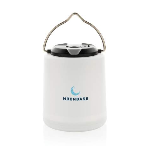 Lampe de table portable rechargeable en plastique recyclé Limio RCS est une solution d'éclairage polyvalente pour l'intérieur et l'extérieur. Conçue pour être posée sur une table ou suspendue selon les besoins, elle est dotée d'une batterie rechargeable alimentée par USB-C, offrant jusqu'à 4 heures d'éclairage et se rechargeant complètement en seulement 2 heures. La lumière LED fournit jusqu'à 300 lumens et offre trois modes : fort, atténué et clignotant, pour répondre à différents besoins d'éclairage. Avec un indice d'étanchéité IPX4, elle peut être utilisée dans des conditions humides. Le boîtier est fabriqué en plastique ABS recyclé certifié RCS. La norme RCS (Recycled Claim Standard) permet de vérifier le contenu recyclé d'un produit tout au long de la chaîne d'approvisionnement. Contenu recyclé total : 25 % par rapport au poids total de l'article. Cette lampe ne contient pas de PVC et est emballée dans une boîte kraft certifiée FSC.<br /><br />Lightsource: LED<br />PVC free: true