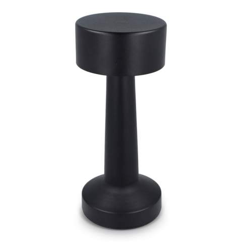 Illuminate your space with the Lumo table lamp. With a simple touch of the switch, you can easily switch between three light modes: warm light for relaxation, white light for concentration, and warm white light for a comfortable mix. Hold the switch longer to dim the lamp. Up to 6 hours of illumination on a full charge for the perfect ambiance.