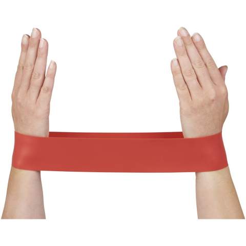 Set de 5 bandeaux élastiques durables (60x5cms) de différentes résistances. Chacun d'entre eux offre une résistance réelle qui vous fera travailler vos muscles et vous aidera à vous maintenir en forme. Très utilisés dans tous types d'exercices. Fourni avec pochette de rangement qui peut se marquer.Taille et résistance des différents élastiques: vert 0.35 mm/4.5 kg/10 lbs, bleu 0.50 mm/5.4 kg/12 lbs, jaune 0.7 mm/7.2 kg/16 lbs, rouge 0.9 mm/8.1 kg/18 lbs, noir 1.1 mm/9 kg/20 lbs.