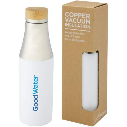 Simplicity and elegance makes this bottle the perfect gift. The bottle features a stainless steel lid with organic bamboo detail on top. With its double-walled copper vacuum insulated 18/8 stainless steel, drinks stay hot or cold for several hours. Tested and approved under German Food Safe Legislation (LFGB), and tested for phthalates content according to REACH regulations. Volume capacity is 540 ml. Presented in a recycled cardboard gift box.