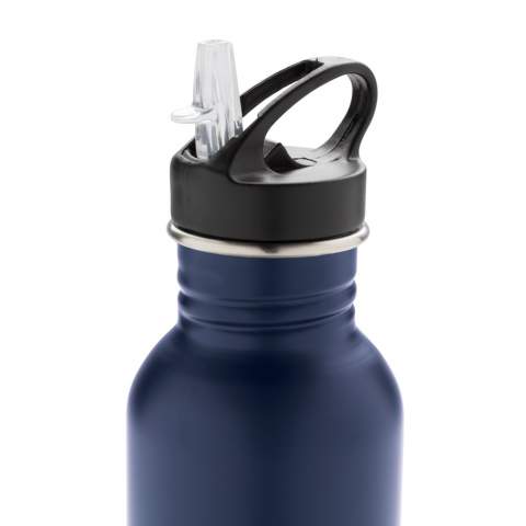 Diese Sportflasche aus 18/8 Stahl ist ein Leichtgewicht und mit der speziellen Trinköffnung perfekt für unterwegs. Nur für kalte Getränke geeignet. Inhalt: 710ml. Nur Handwäsche.
