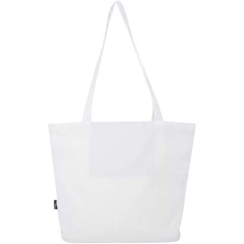 Made from water-repellent 600D RPET, the Panama GRS recycled zippered tote bag is a perfect multi-purpose bag for going to an event, to the beach, or to use for grocery shopping. It features a zippered main compartment, and a zipper pocket inside big enough to hold your phone as well as other valuable belongings. The handles are 34 cm long and therefore the tote bag is easy to carry over the shoulder. Resistance up to 10 kg weight. PVC free.