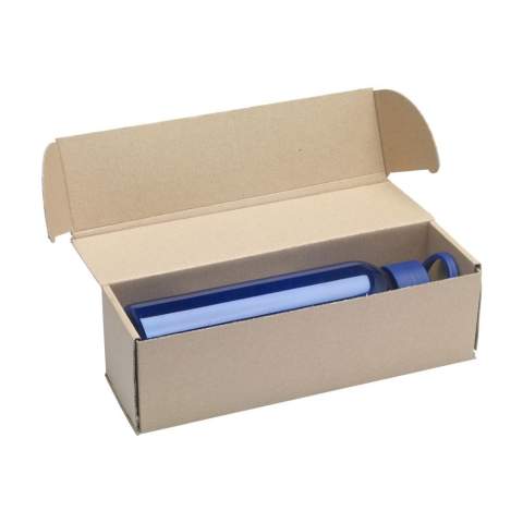 Stabile Geschenkbox aus Kraftkarton. Eine zeitgemäße Geschenkverpackung für Trinkflaschen.