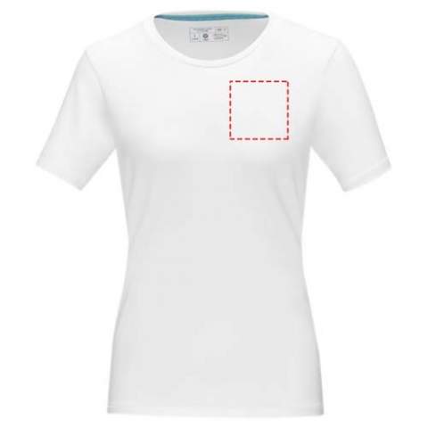 Das kurzärmelige GOTS-Bio-T-Shirt für Damen von Balfour ist eine stilvolle und nachhaltige Wahl. Hergestellt aus 95% GOTS-zertifizierter Bio-Baumwolle ist dieses T-Shirt nicht nur gut für die Umwelt, sondern auch weich und angenehm zu tragen. Die 5% Elastan sorgen für eine weiche und dehnbare Passform und mit seinem Rundhalsausschnitt und den kurzen Ärmeln ist dieses T-Shirt sowohl nachhaltig als auch modern. Der Stoff hat ein Gewicht von 200 g/m2, was dem Kleidungsstück ein langlebiges und hochwertiges Gefühl verleiht. Die GOTS-Zertifizierung gewährleistet eine 100%ig zertifizierte Lieferkette vom Rohmaterial bis zu unseren Drucktechniken und macht dieses Kleidungsstück zu einer umweltfreundlichen Wahl.