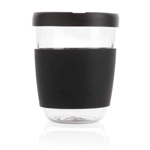 Enjoy your coffee at work or at home in this Ukiyo borosilicate glass with silicone lid and sleeve. The cup has a nice grip and a slim shape.  A small vent in the lid allows steam to escape to prevent pressure build-up. BPA free. Capacity 360ml.