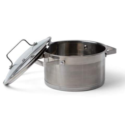With the right tools in your kitchen, it becomes easier and more fun to experiment with new dishes and flavors. This Orrefors Jernverk 2.5L stainless steel cooking pot has two handles and a transparent glass lid with a steel handle. An important property of a pan is that it retains and conducts heat. The thick bottom has an aluminum core. Because the pan is one of the most used products in the kitchen, we recommend a good quality that will last that's Orrefos Jernverk pans! Works on all heat sources.
