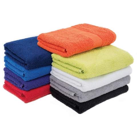 Choose for affordable luxury. These colourful bath towels are lightweight, but made of high quality ringspun to stay soft wash after wash. With a border of 4 cm, no border on backside. Embroideries and imprints only on request.