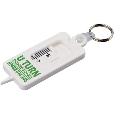Un kit pratique et essentiel pour tout conducteur, qui permet de vérifier que la profondeur de sculpture des pneus est sûre et conforme à la limite légale. Fabriqué à partir de plastique recyclé. En raison de la nature du plastique recyclé, les nuances de couleur peuvent varier légèrement et il peut y avoir des taches de couleur. Fabriqué au Royaume-Uni.