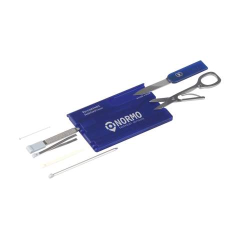 Swisscard. Dit product van Victorinox staat voor kwaliteit. In de kunststof SwissCard, die ook als liniaal (7,5 cm en 3 inches) te gebruiken is, tref je een aantal praktische voorwerpen aan: schaar, schroevendraaier, mes, nagelvijl met schroevendraaier, tandenstoker, pincet, balpen en knopspeld. Gemakkelijk mee te nemen. Afm. 8,1 x 5,3 x 0,4 cm. Per stuk in een speciaal ontworpen doosje. Afm. 12 x 12 x 0,7 cm. 76 g. Inclusief gebruiksaanwijzing en levenslange garantie.
