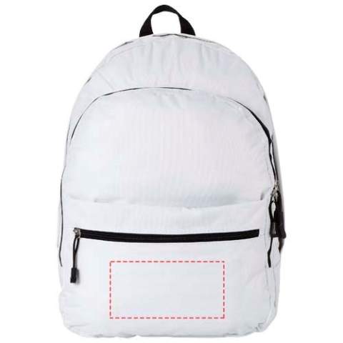 De comfortabele Trend rugzak is een winnaar onder de promotionele rugzakken. Door deze tas te dragen, zorgt de ontvanger ervoor dat elke merkboodschap zich verspreidt waar hij of zij ook gaat. De trendy ontworpen tas heeft vier compartimenten, namelijk twee ritsvakken, een voorvak met rits en een voorvak met een klittenbandsluiting. Daardoor biedt hij veel ruimte voor het opbergen van zowel grote als kleine spullen. Het artikel is gemaakt van 600D polyester, een duurzaam materiaal dat geschikt is voor rugzakken van topkwaliteit.   